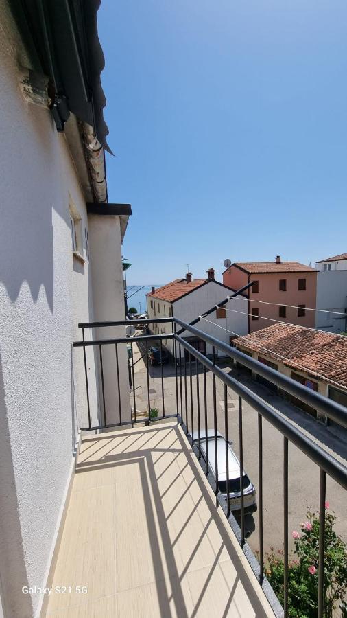 Apartment Rivarela Blu - Newly Renovated And Top Location Near Sea Novigrad  Exterior photo
