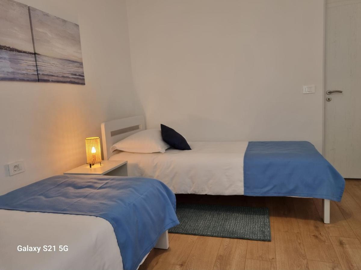 Apartment Rivarela Blu - Newly Renovated And Top Location Near Sea Novigrad  Exterior photo