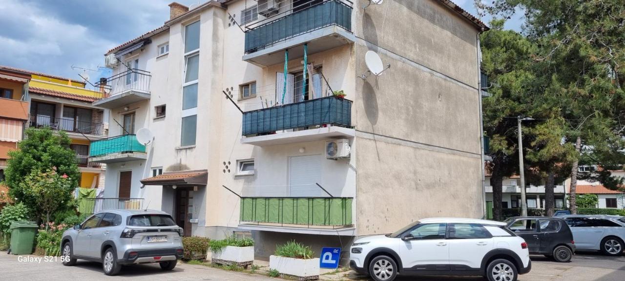 Apartment Rivarela Blu - Newly Renovated And Top Location Near Sea Novigrad  Exterior photo